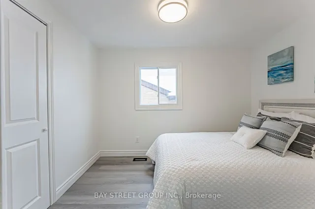 Additional property image - 77 Sandyhook Sq