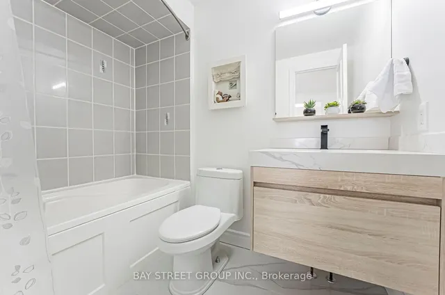 Additional property image - 77 Sandyhook Sq