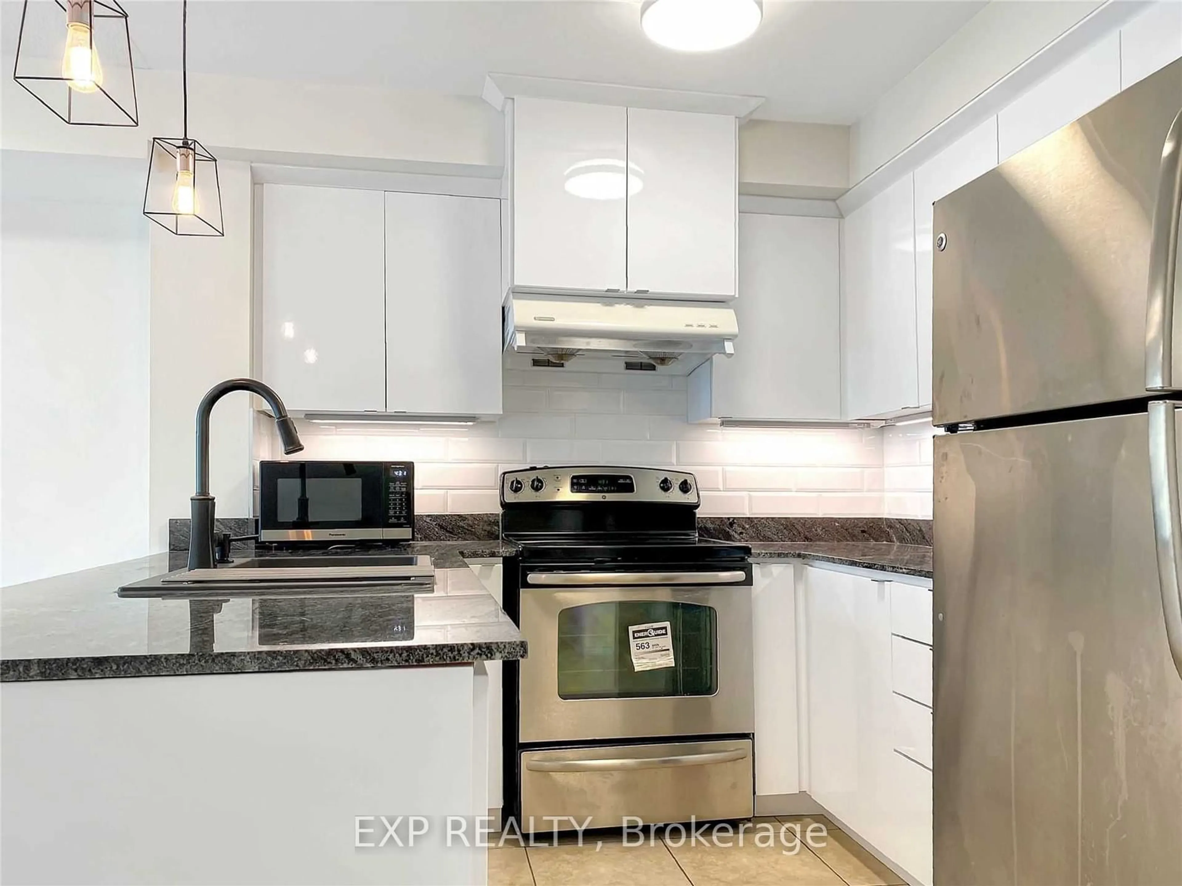 Standard kitchen, unknown for 8 Rosebank Dr #6K, Toronto Ontario M1B 5Z3