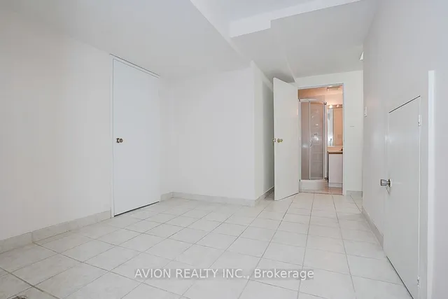 Additional property image - 250 Sprucewood Crt