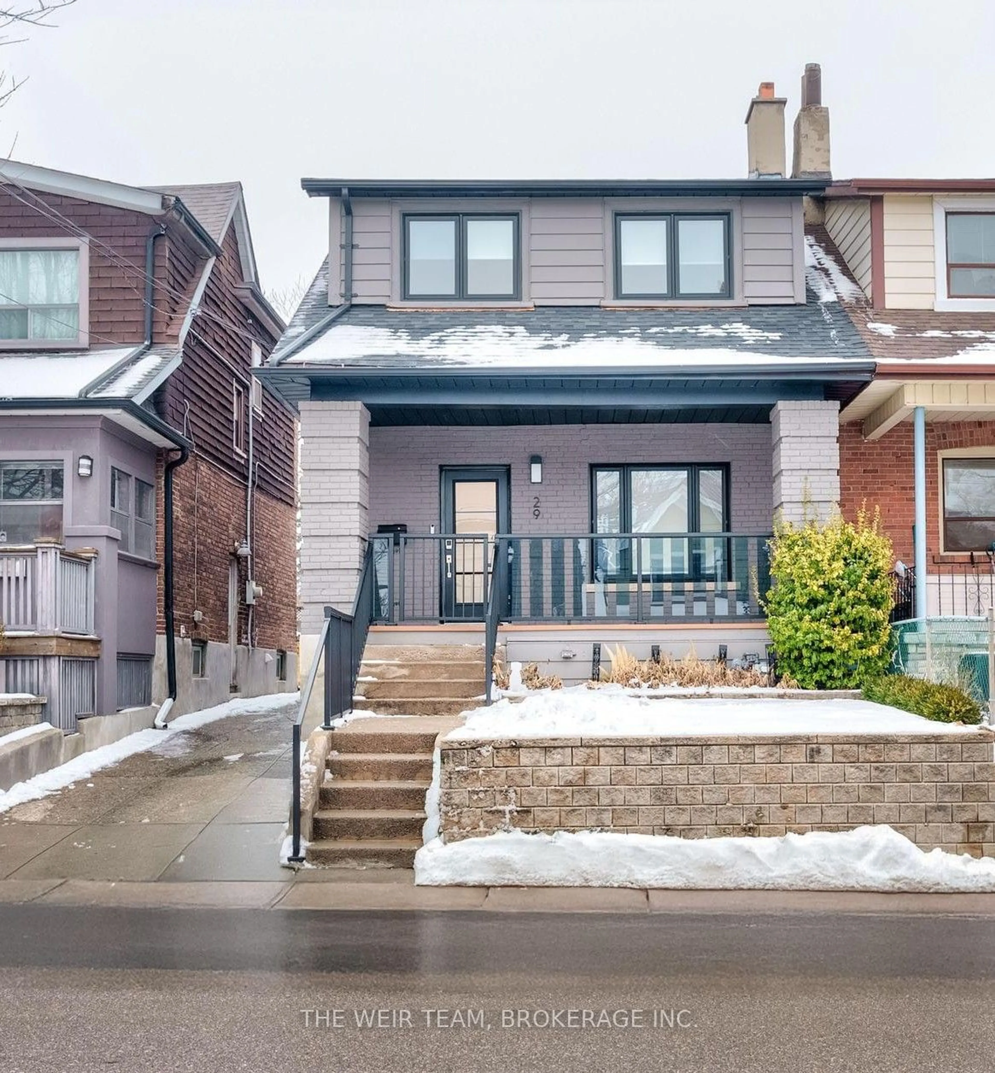 Home with brick exterior material, street for 29 Oak Park Ave, Toronto Ontario M4C 4L8