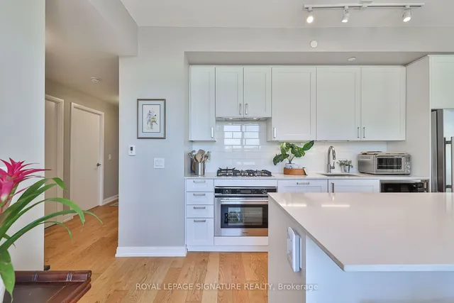 Additional property image - 1100 Kingston Rd Unit 216