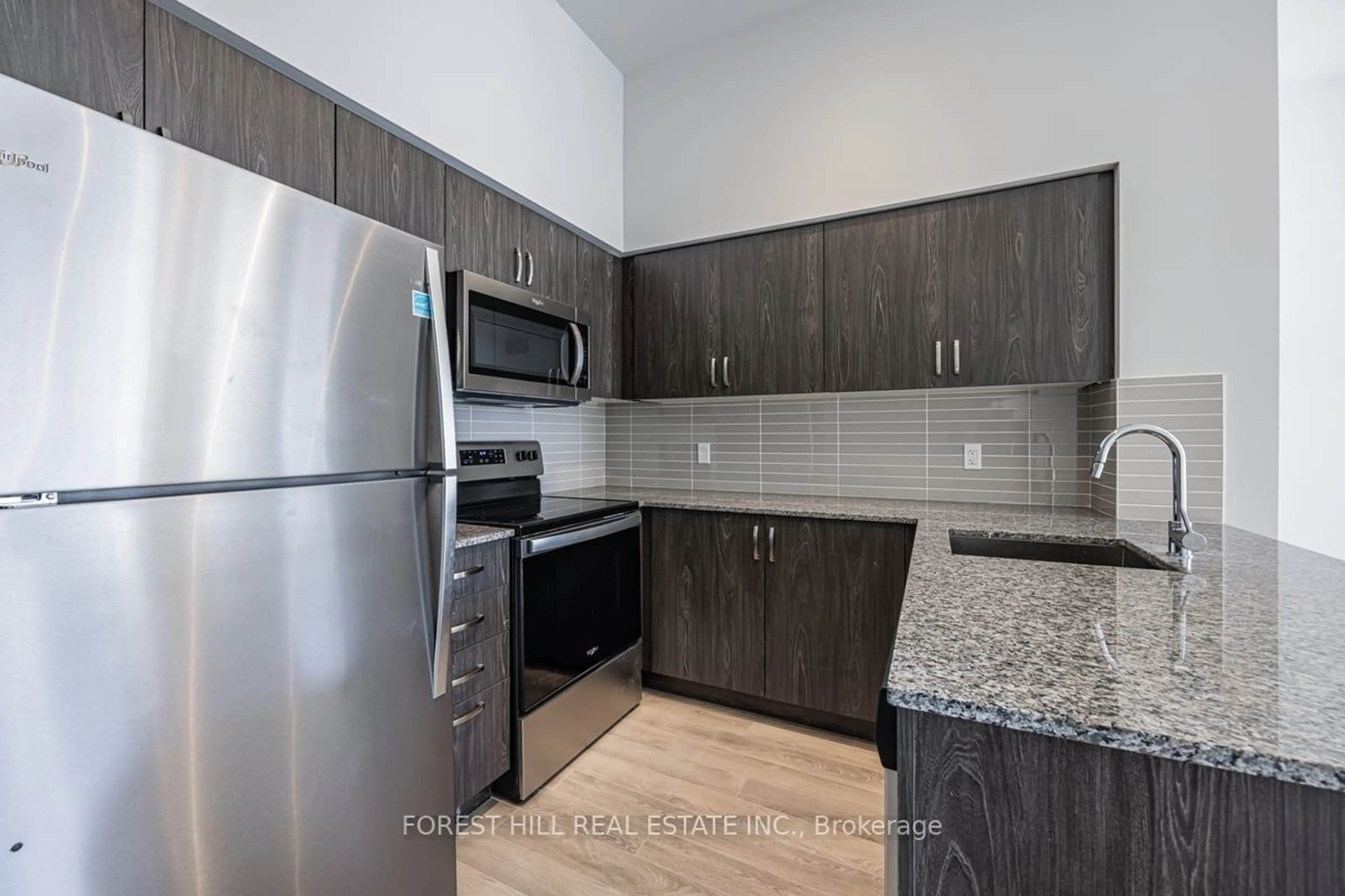 Standard kitchen, unknown for 10 Meadowglen Pl #105, Toronto Ontario M1G 0A8