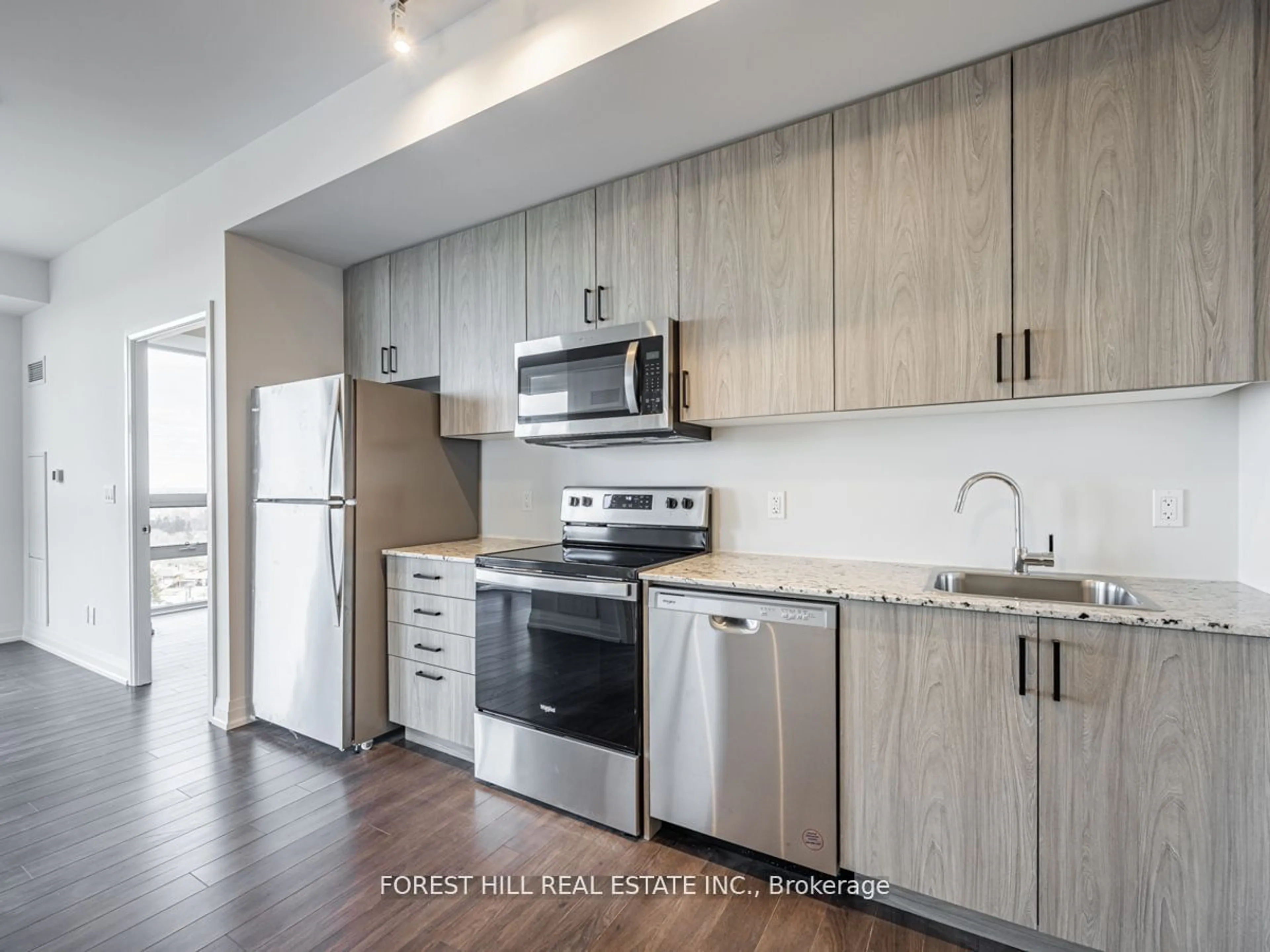 Standard kitchen, unknown for 10 Meadowglen Pl #907, Toronto Ontario M1G 0A8