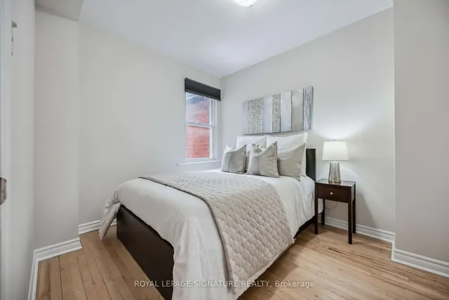 Additional property image - 1318 Dundas St