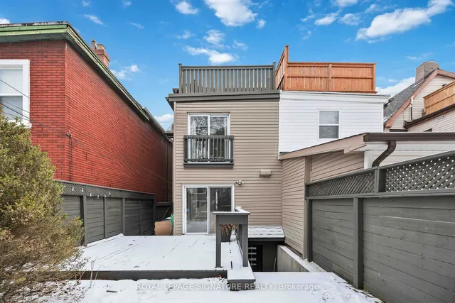 Additional property image - 1318 Dundas St