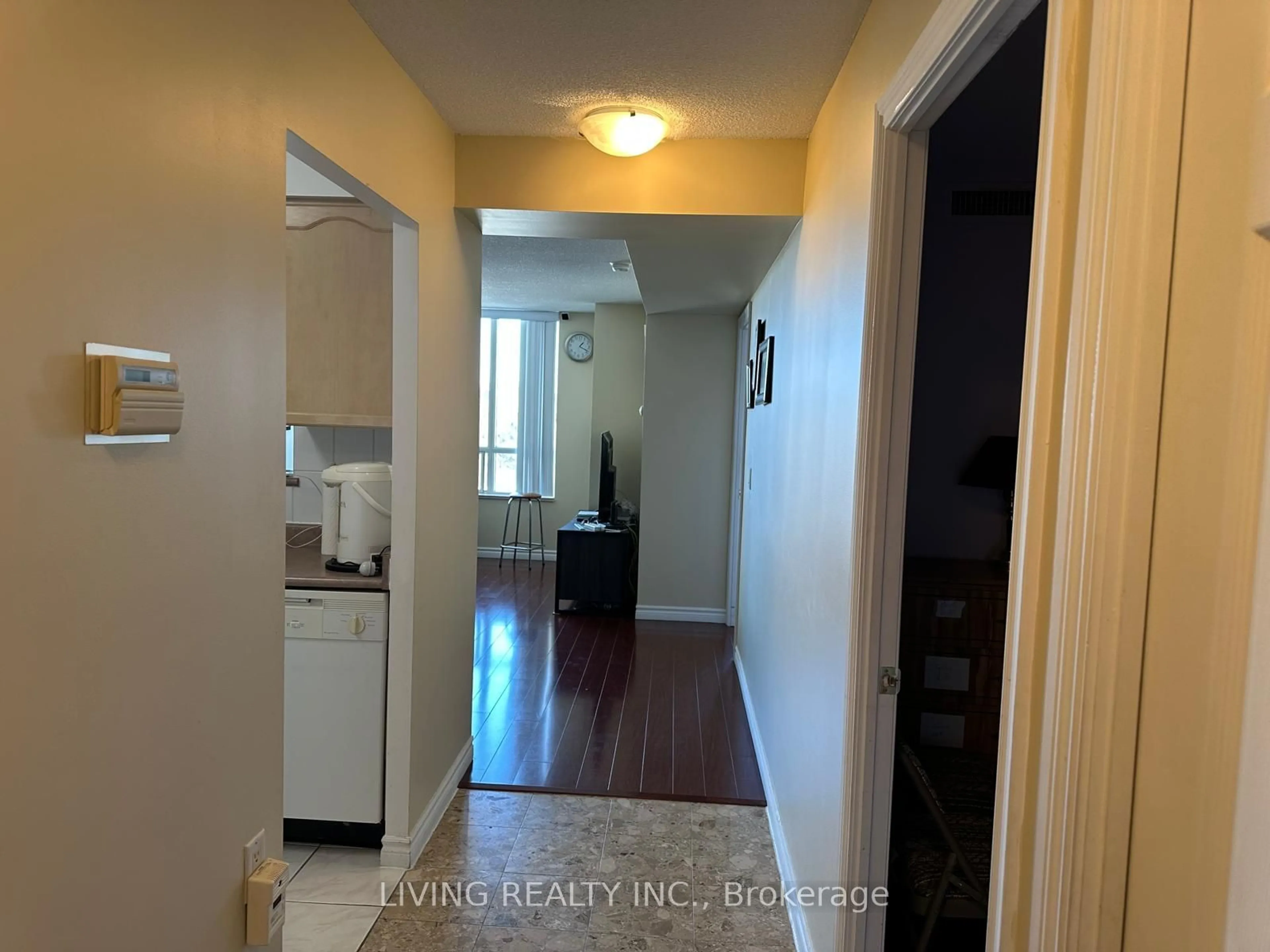 Indoor entryway for 2627 McCowan Rd #613, Toronto Ontario M1S 5T1