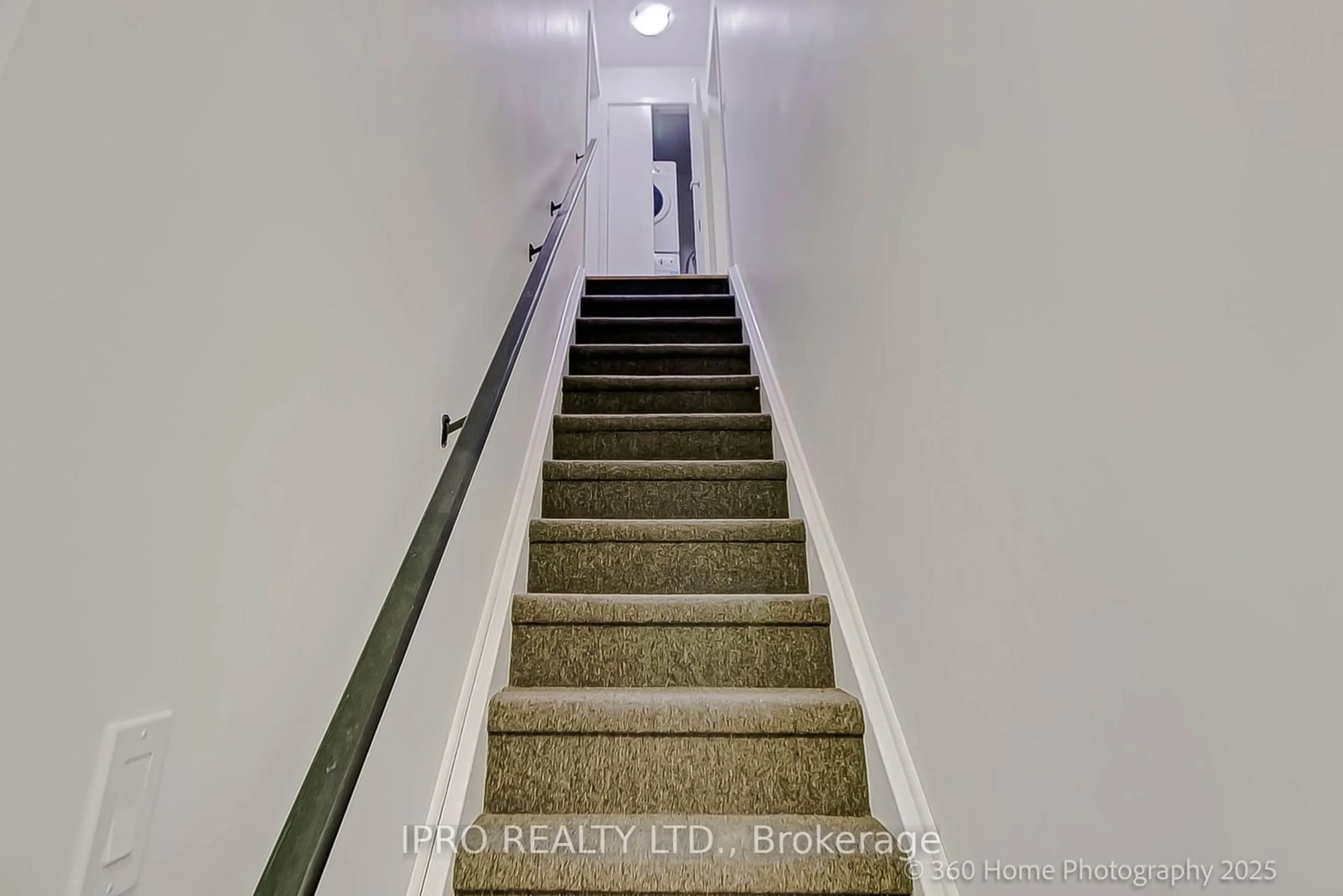 Stairs for 1740 Simcoe St #54, Oshawa Ontario L1G 4X9