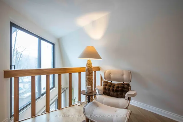 Additional property image - 2366 Queen St Unit 6