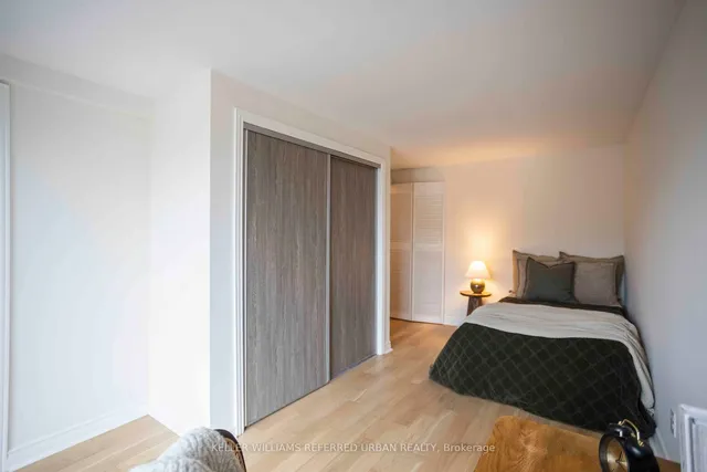 Additional property image - 2366 Queen St Unit 6