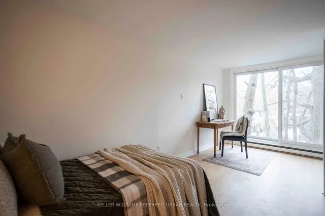 Additional property image - 2366 Queen St Unit 6