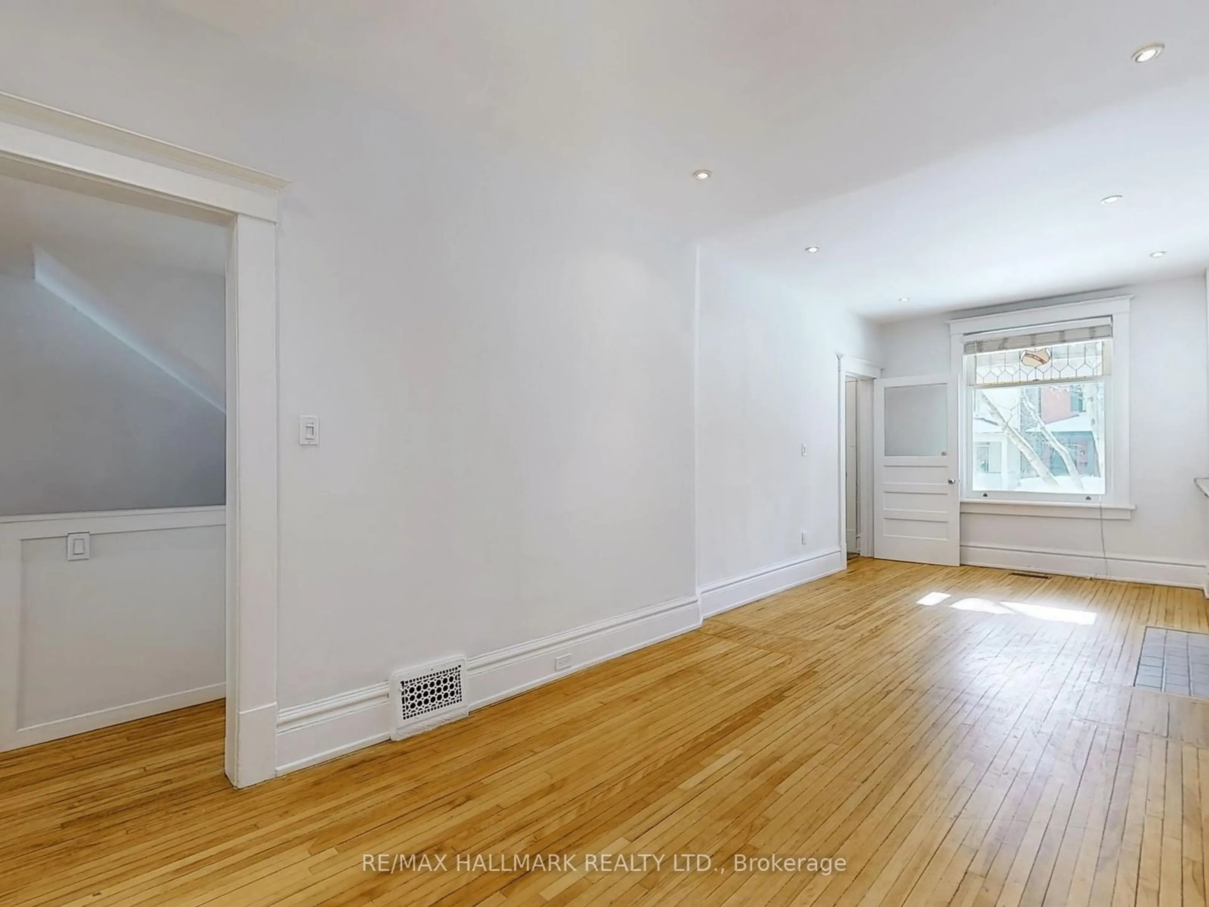 A pic of a room for 86 Langley Ave, Toronto Ontario M4K 1B5