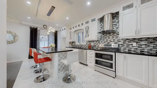 Additional property image - 53 Lampman Dr