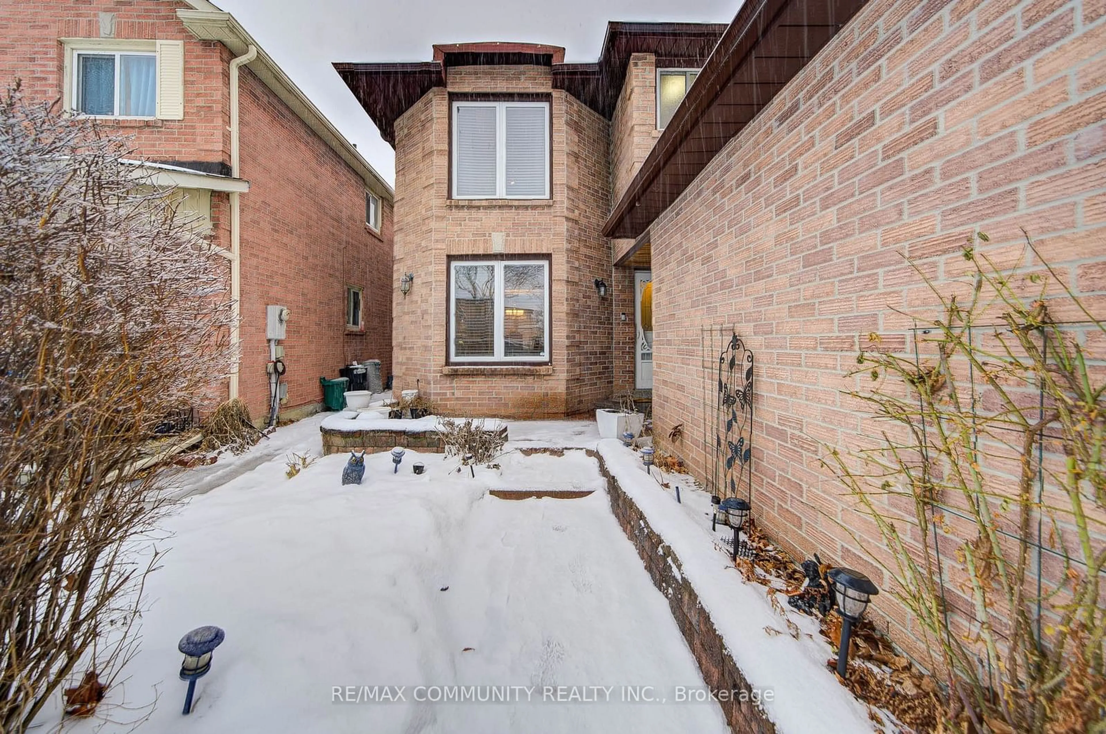 Home with brick exterior material, street for 17 Brightly Dr, Ajax Ontario L1T 1S2