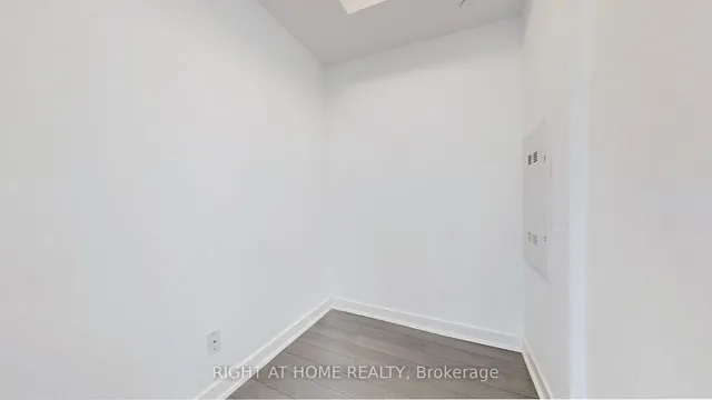 Additional image 8 of 2799 Kingston Rd Unit 306