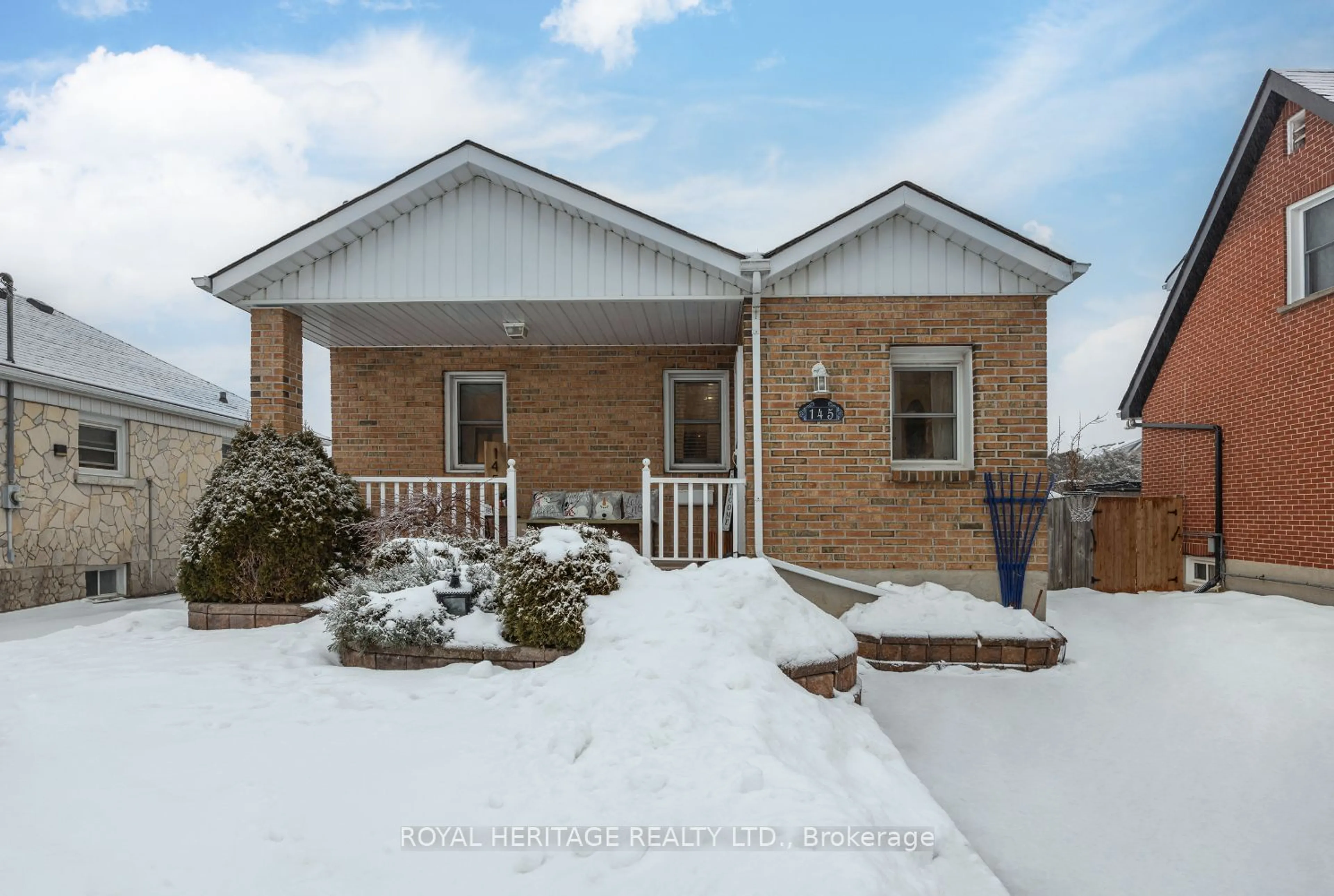 Home with brick exterior material, street for 145 Central Park Blvd, Oshawa Ontario L1G 5Y6