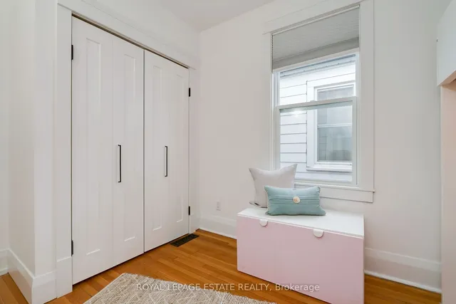 Additional property image - 625 Milverton Blvd