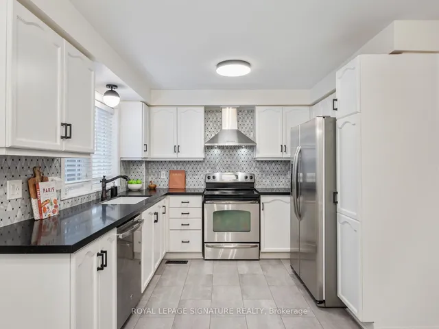 Additional property image - 6400 Lawrence Ave
