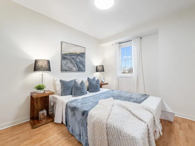 Additional property image - 6400 Lawrence Ave