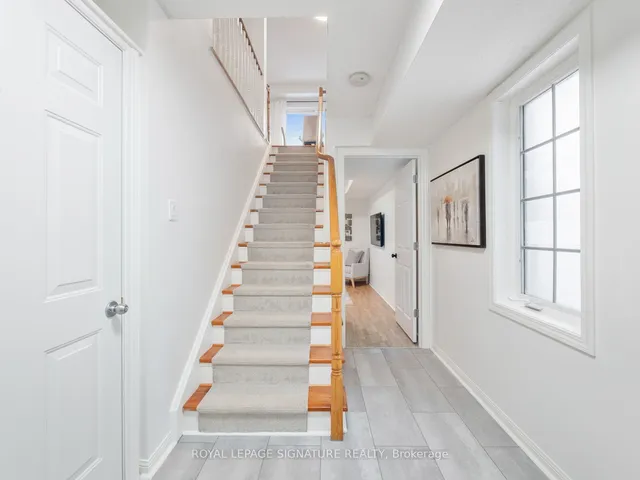 Additional property image - 6400 Lawrence Ave