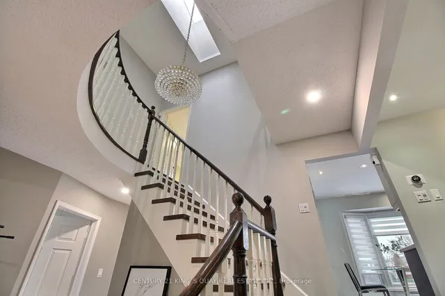 Additional property image - 26 Canmore Blvd