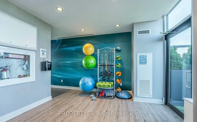 Additional property image - 630 Greenwood Ave Unit 308