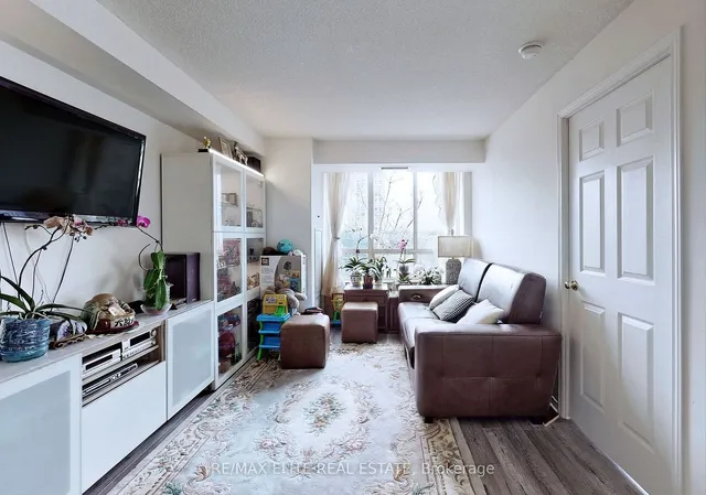 Additional property image - 5001 Finch Ave Unit 611