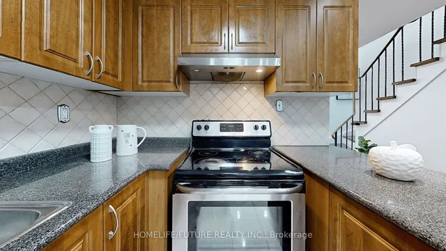 Additional property image - 16 Chad Cres