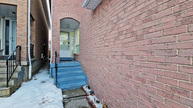Additional property image - 16 Chad Cres