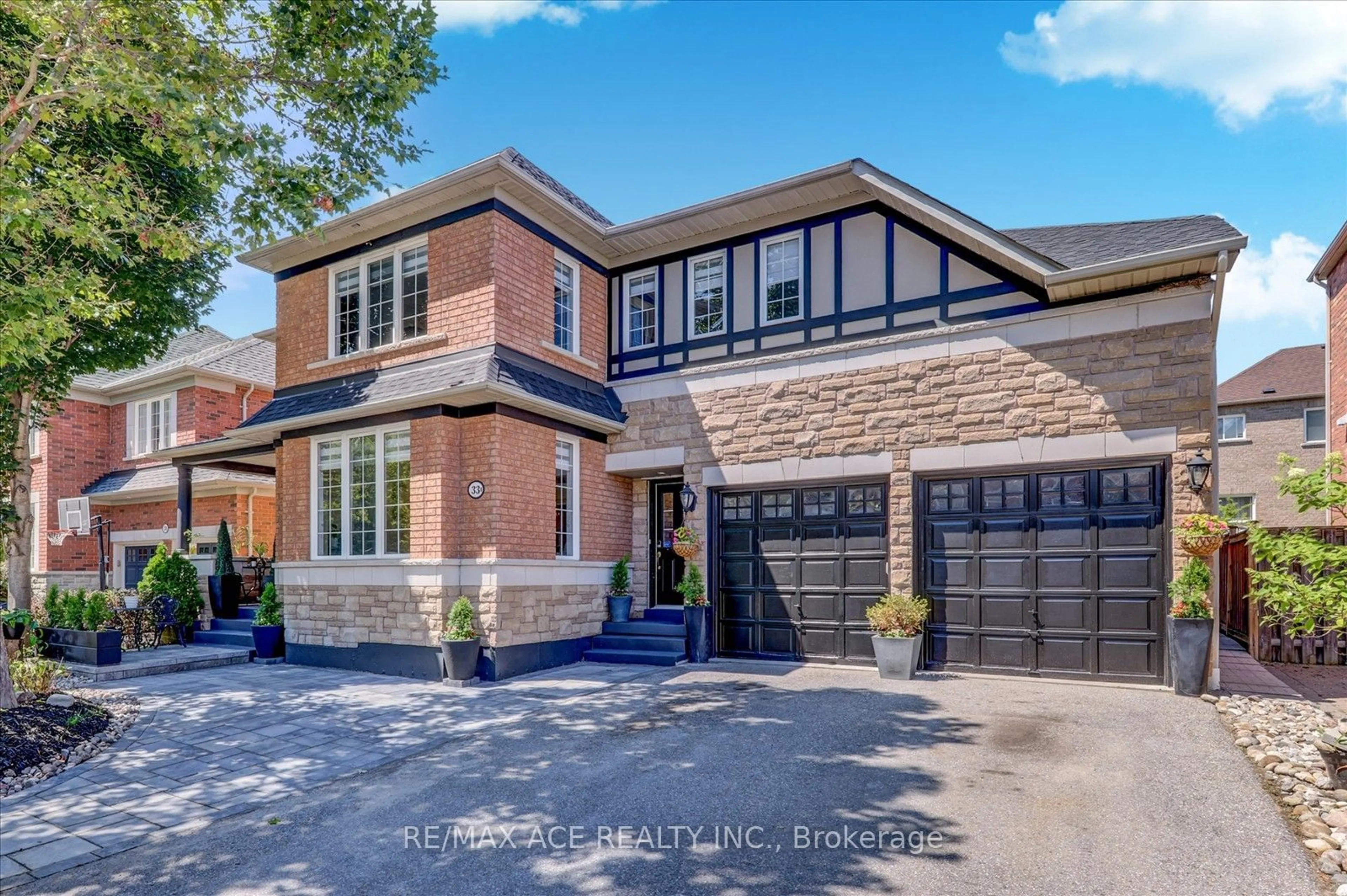 Home with brick exterior material, street for 33 Weston Cres, Ajax Ontario L1T 0C8