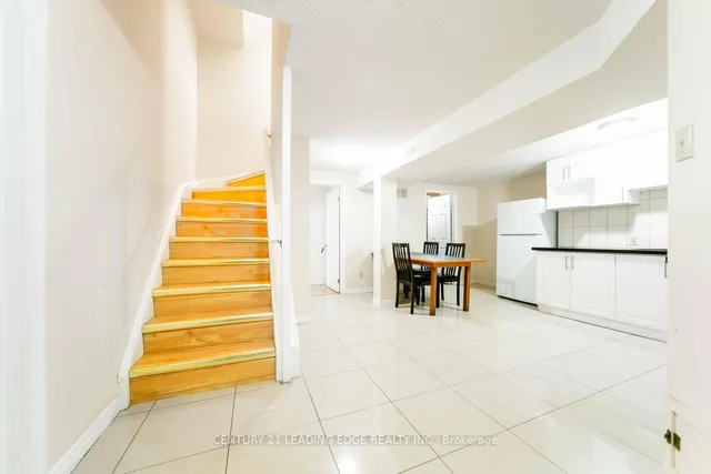 Additional property image - 79 Lorna Rae Blvd