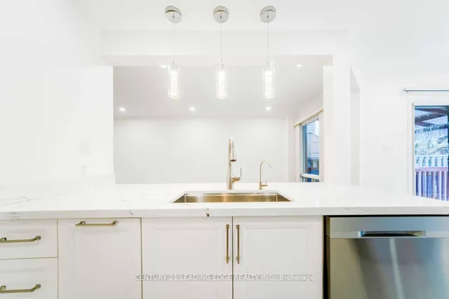 Additional property image - 79 Lorna Rae Blvd