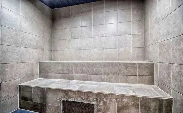 Additional property image - 1 Lee Centre Dr Unit 1008