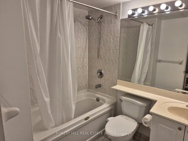 Additional property image - 1 Lee Centre Dr Unit 1008