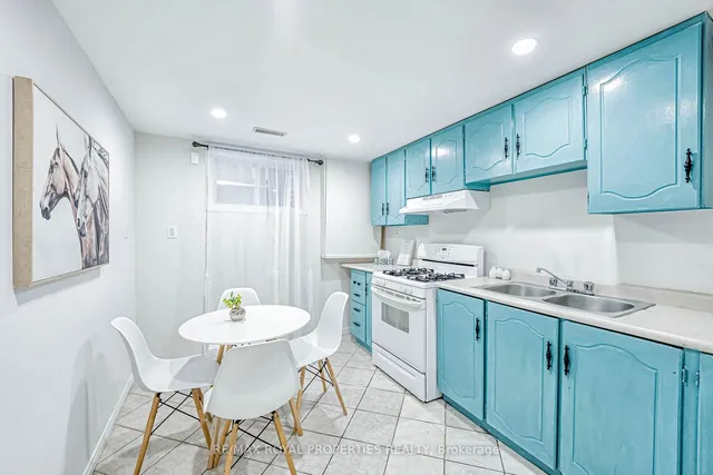 Additional property image - 58 Crittenden Sq