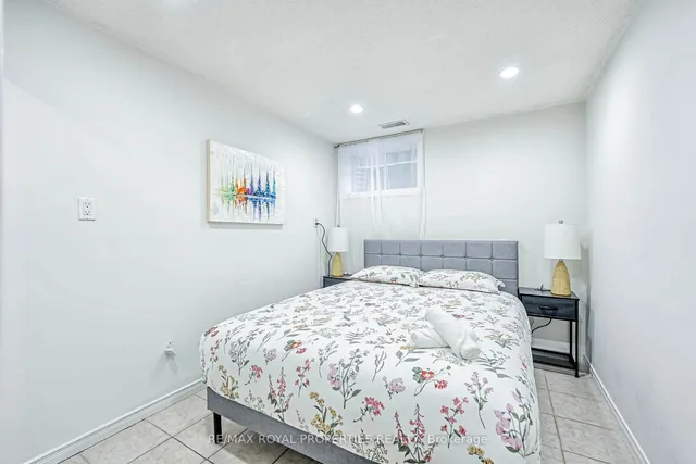 Additional property image - 58 Crittenden Sq