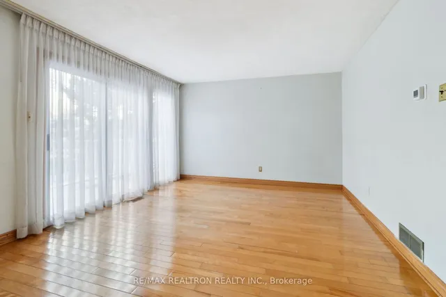 Additional property image - 44 Chester Le Blvd Unit 6