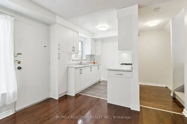 Additional property image - 44 Chester Le Blvd Unit 6