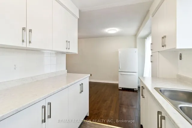 Additional property image - 44 Chester Le Blvd Unit 6
