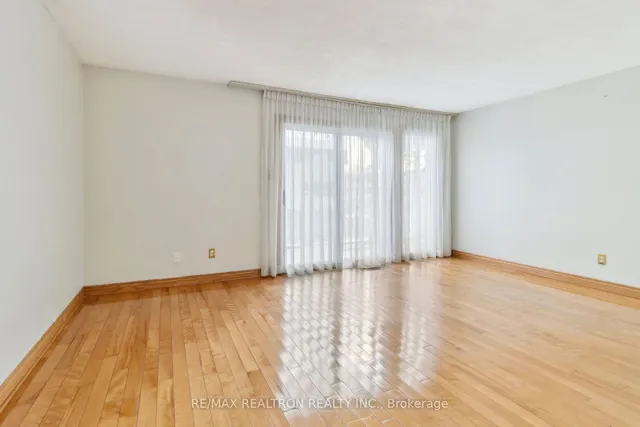 Additional property image - 44 Chester Le Blvd Unit 6