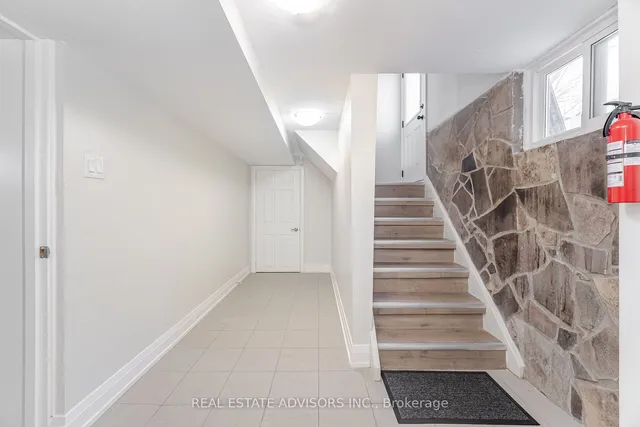 Additional property image - 89 Darlingside Dr