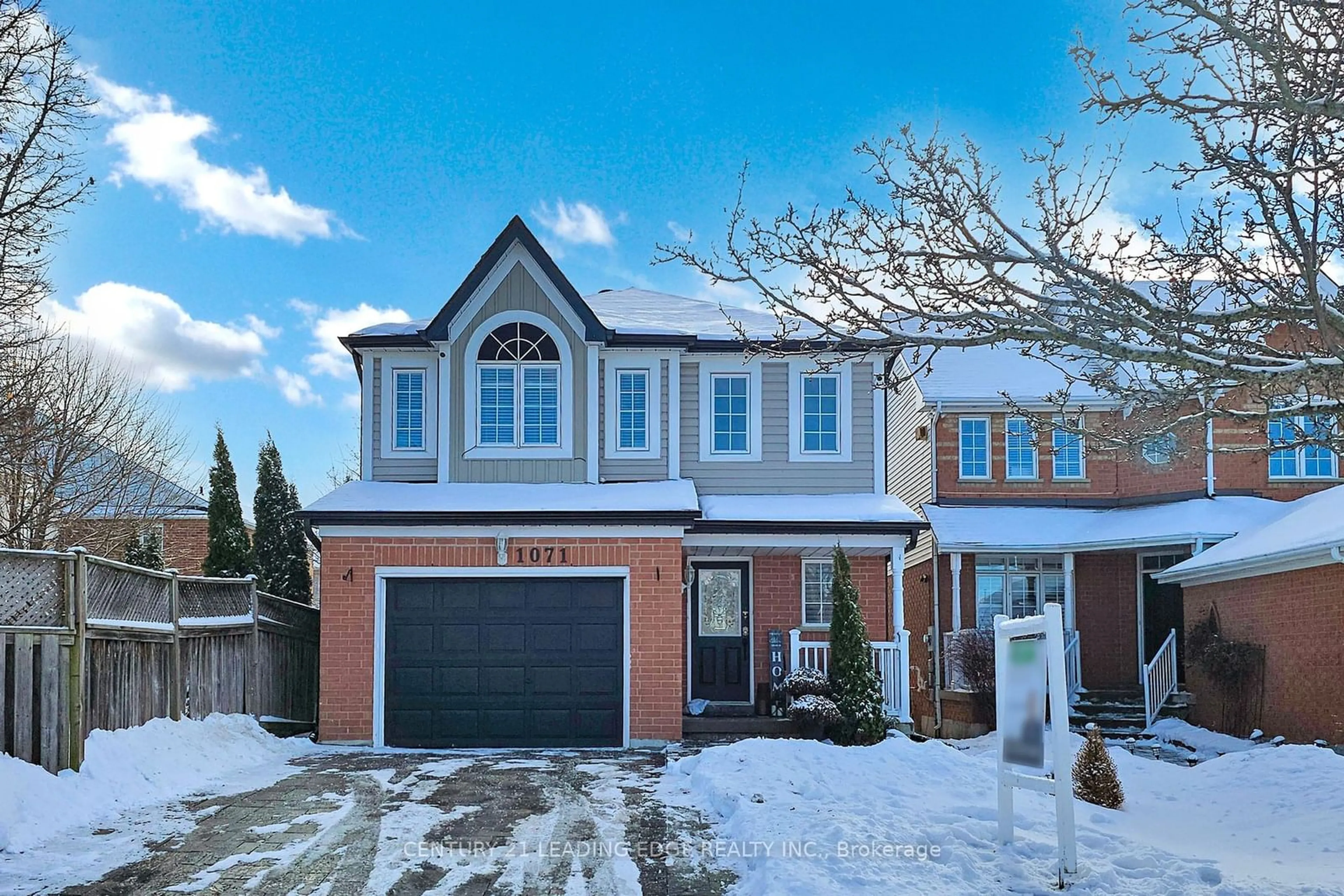 Home with brick exterior material, street for 1071 Summitview Cres, Oshawa Ontario L1K 2K4