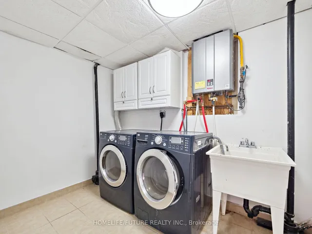 Additional property image - 20 Steppingstone Tr