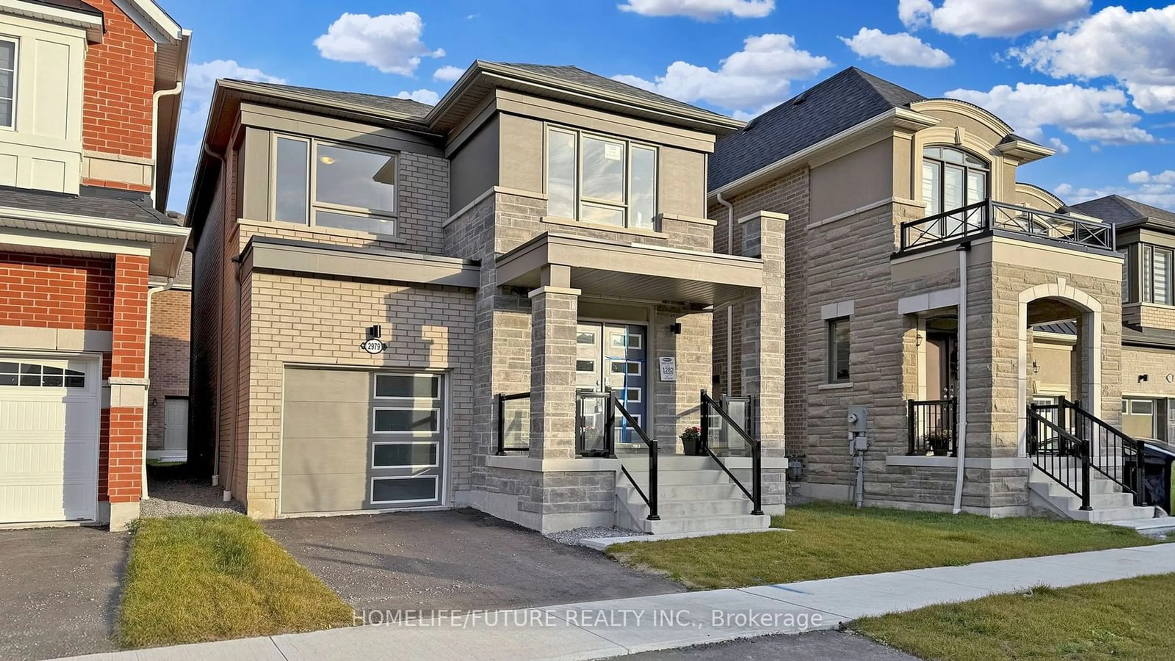 Home with brick exterior material, street for 2979 Heartwood Lane, Pickering Ontario L1X 0P1