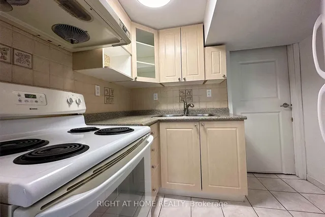 Additional image 30 of 75 Glen Springs Dr