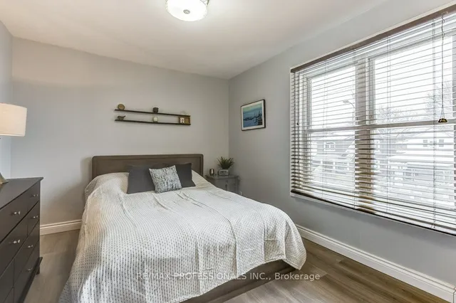 Additional property image - 269 Lumsden Ave