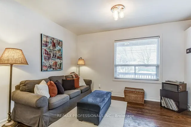 Additional property image - 269 Lumsden Ave