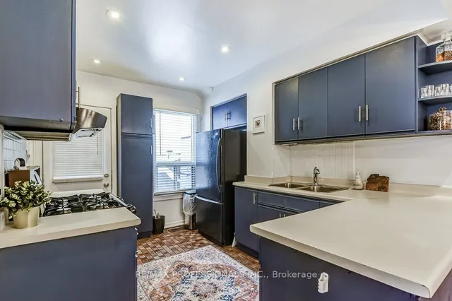 Additional property image - 269 Lumsden Ave
