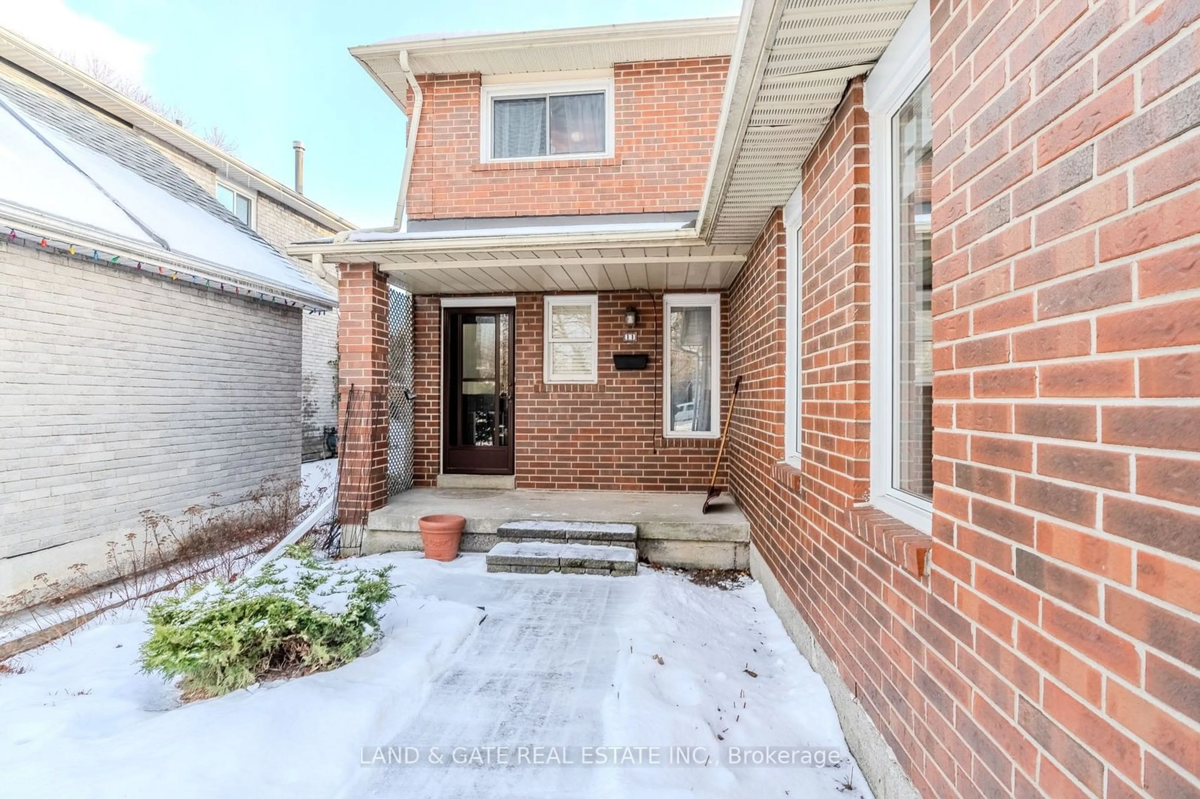 Home with brick exterior material, street for 11 Golders Green Ave, Toronto Ontario M1C 3N5