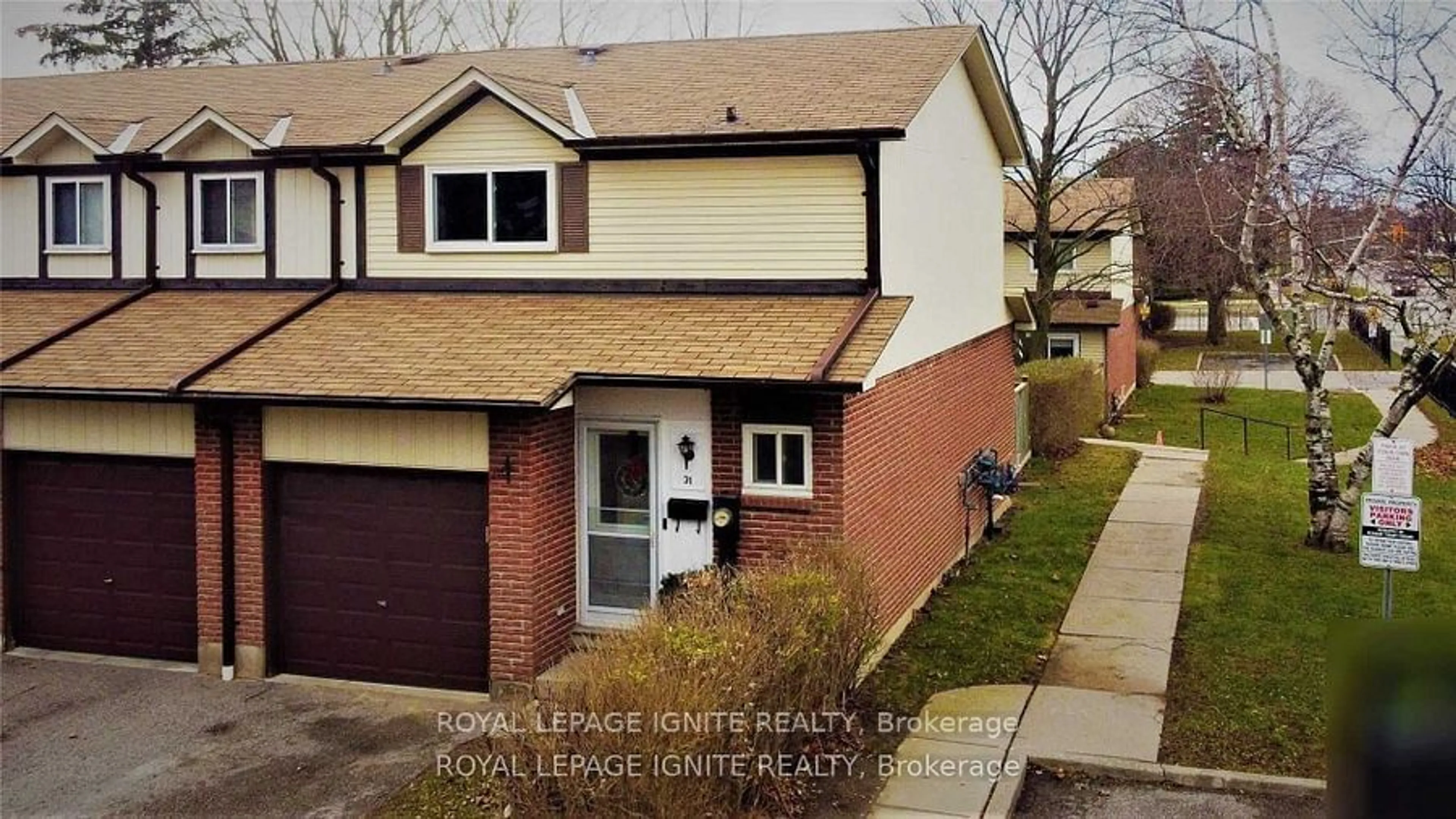 Home with brick exterior material, street for 31 Parker Cres #17, Ajax Ontario L1S 3R4